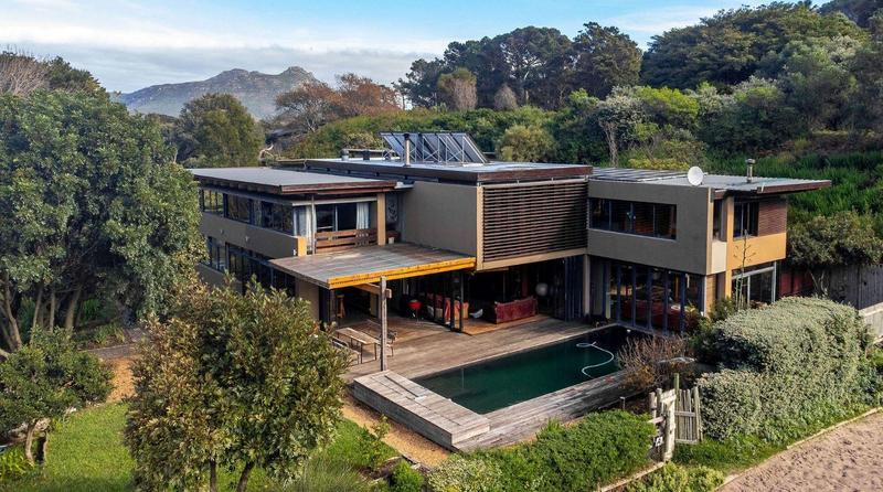 4 Bedroom Property for Sale in Hout Bay Western Cape